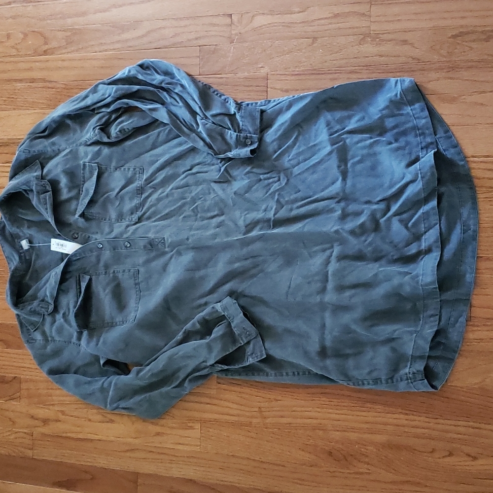 Old Navy gray chambray dress